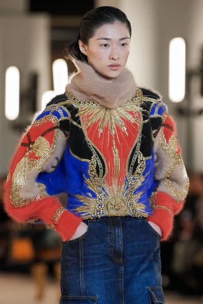 Look 117